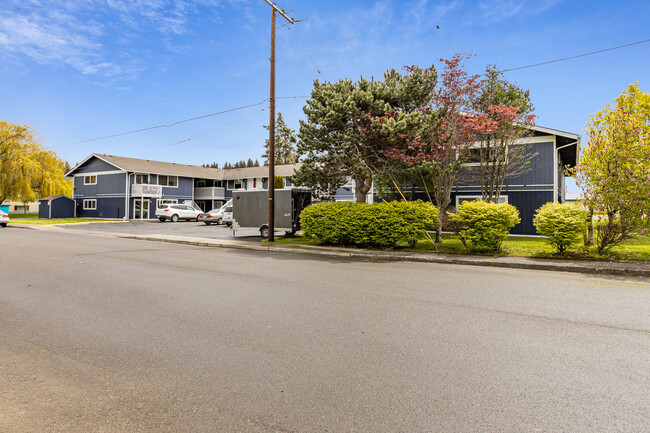 1005 Arthur St in Aberdeen, WA - Building Photo - Building Photo