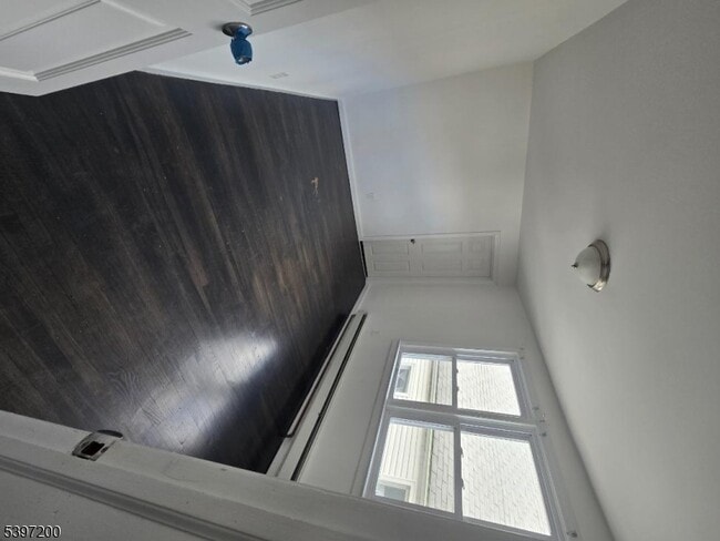 115 Pine St in Elizabeth, NJ - Building Photo - Building Photo