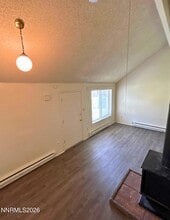 1664 Manchester Way in Sparks, NV - Building Photo - Building Photo