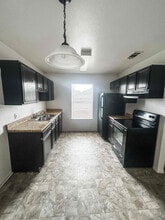 1604 Windward Dr in Killeen, TX - Building Photo - Building Photo