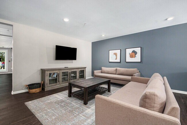 Seven45 Stocking in Grand Rapids, MI - Foto de edificio - Building Photo