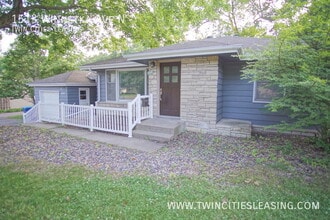 1513 Winnetka Ave N in Minneapolis, MN - Building Photo - Building Photo