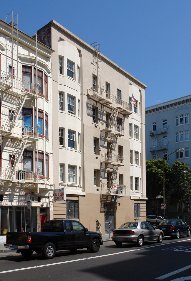 Deleo Apartments in San Francisco, CA - Foto de edificio - Building Photo