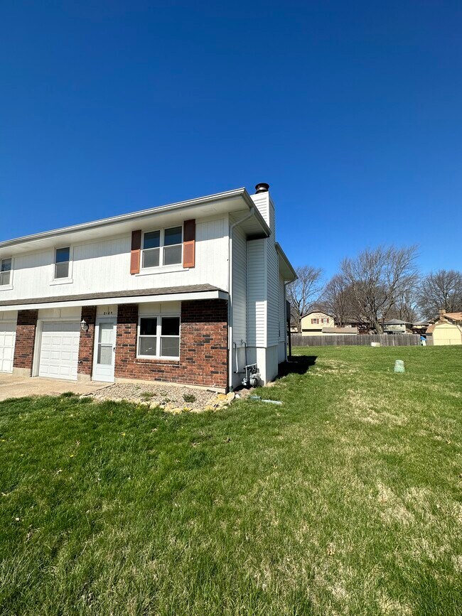 8104 Bel Ray Ct Rentals in Belton, MO