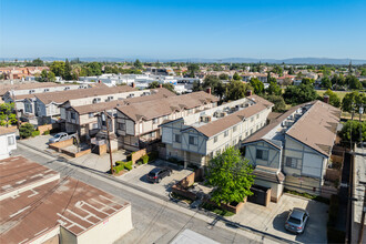 11 California ST in Arcadia, CA - Building Photo - Building Photo