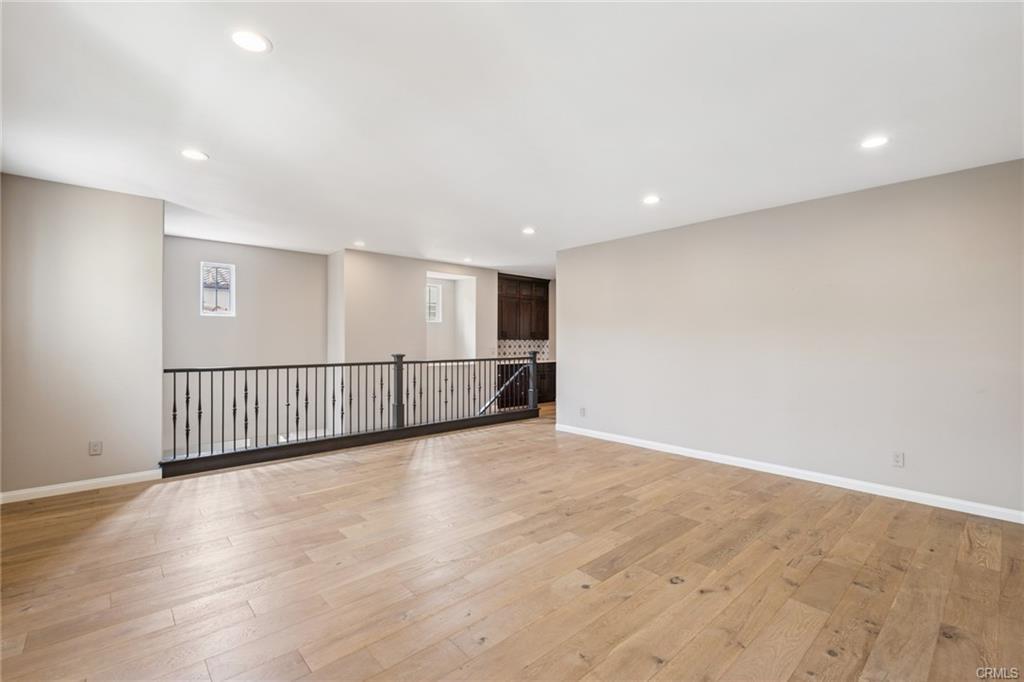 85 Passage in Irvine, CA - Building Photo