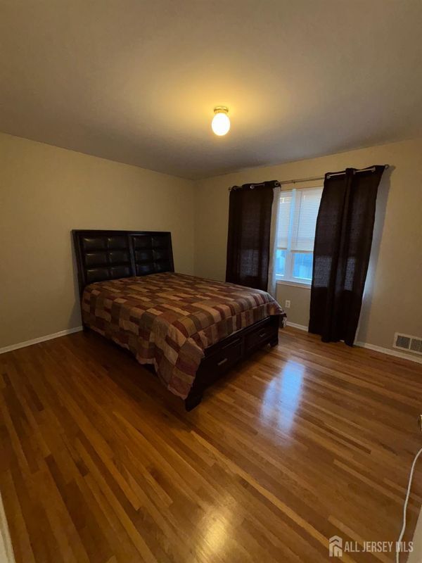 200 Buchanan St in Linden, NJ - Building Photo - Building Photo