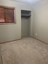 5200 43rd St NE in Chetwynd, BC - Building Photo - Building Photo