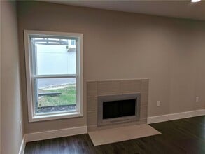 935 La Posada Dr in Austin, TX - Building Photo - Building Photo