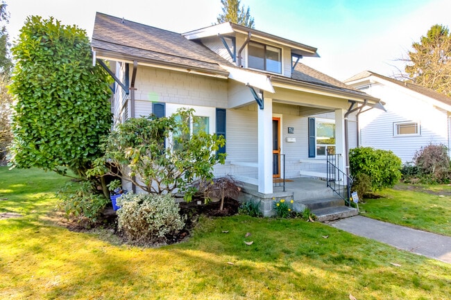 714 S 51st St in Tacoma, WA - Building Photo - Building Photo