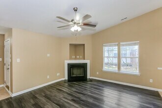 1563 Hollow Maple Dr in Charlotte, NC - Building Photo - Building Photo