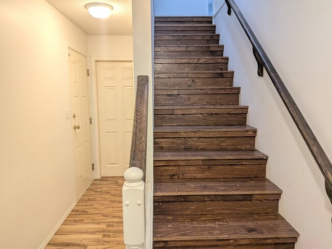 21424 Richmond Dr in Hope, BC - Building Photo - Building Photo