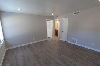 3608 Greeley Dr in Columbia, MO - Building Photo - Building Photo