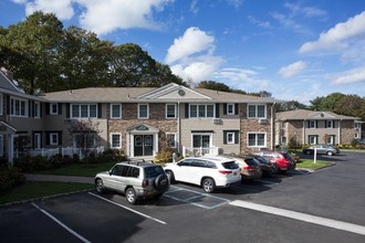 Fairfield At Port Jefferson in Port Jefferson Station, NY - Building Photo - Building Photo