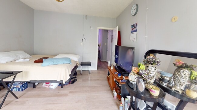 45 Morris St, Unit 2 in Boston, MA - Building Photo - Building Photo