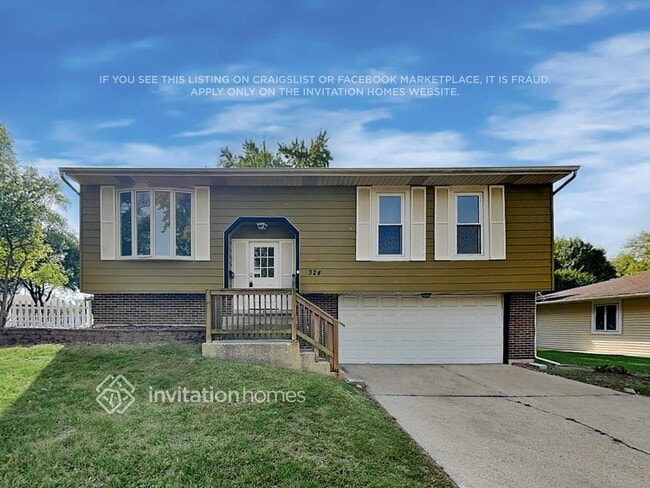property at 324 Waverly Dr