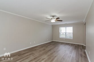219 Chattaroy Dr in Charlotte, NC - Building Photo - Building Photo