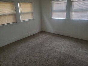 1209 N San Joaquin St, Unit 1209 in Stockton, CA - Foto de edificio - Building Photo