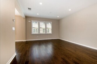 1071 Dewberry Pl in San Jose, CA - Building Photo - Building Photo