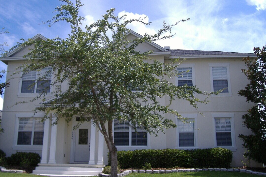 2550 Flowering Dogwood Dr in Orlando, FL - Building Photo