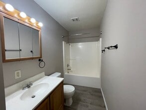 111 Mint Ln in Poplar Bluff, MO - Building Photo - Building Photo