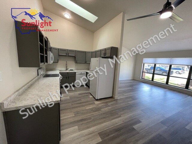 1045 Montana Ave in Laurel, MT - Building Photo - Building Photo