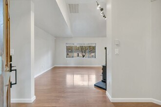 36124 52nd Ave S in Auburn, WA - Building Photo - Building Photo