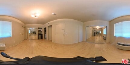 1186 W 36th St in Los Angeles, CA - Building Photo - Building Photo
