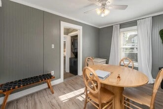 9 Cole St-Unit -1 in Hampton, NH - Building Photo - Building Photo