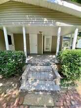 2019 Vanderbilt Dr SW in Huntsville, AL - Building Photo - Building Photo