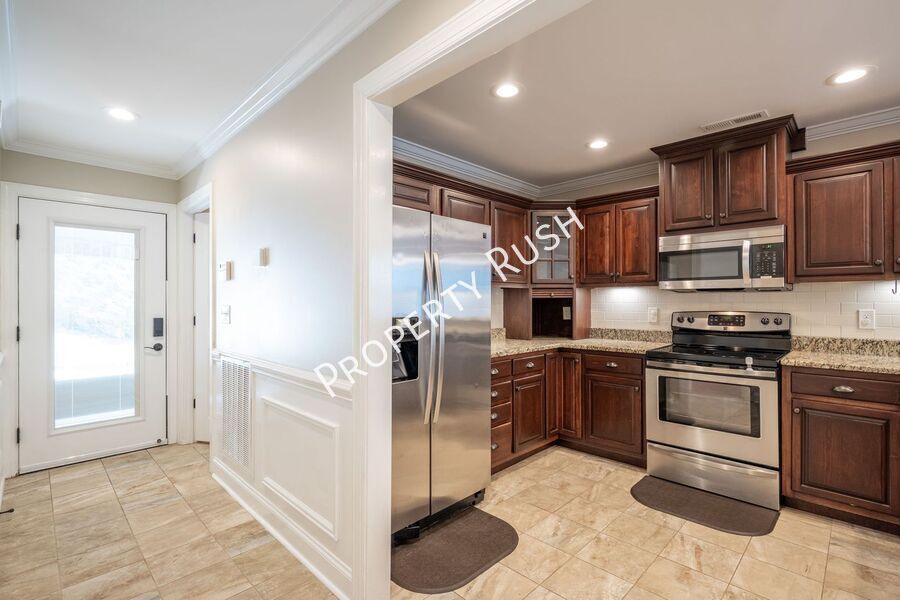 3606 Brass Lantern Way in Chattanooga, TN - Building Photo