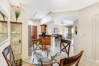 12930 Positano Cir in Naples, FL - Building Photo - Building Photo