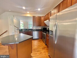 3514 Tabard Ln in Frederick, MD - Building Photo - Building Photo