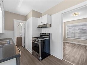 408 W 15th St in Houston, TX - Building Photo - Building Photo