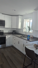 618 Mountain View St-Unit -620 half in Altadena, CA - Building Photo - Building Photo