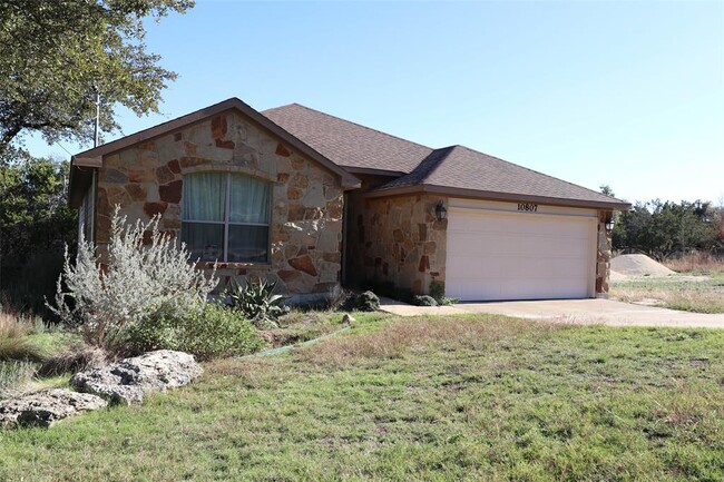 10807 Glenview Cir in Dripping Springs, TX - Building Photo - Building Photo