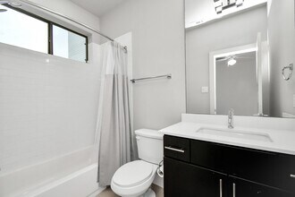 507 Gregg St in Houston, TX - Building Photo - Building Photo