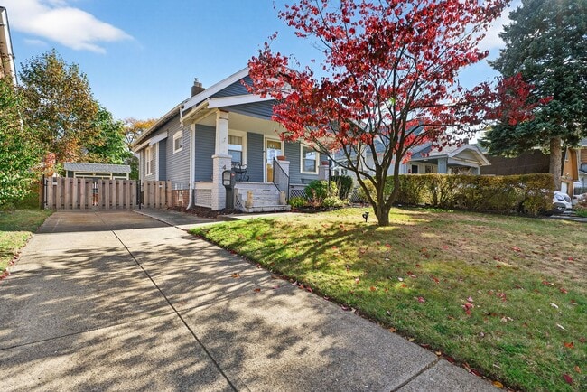 4429 S Hills Dr in Cleveland, OH - Building Photo - Building Photo