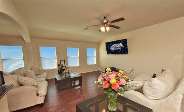 3217 Jackal Dr