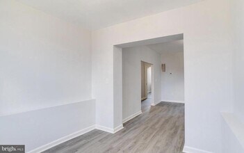 3007 Oakley Ave in Baltimore, MD - Building Photo - Building Photo