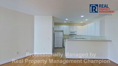 1668 Honeybee Ln in Wilmington, NC - Building Photo - Building Photo