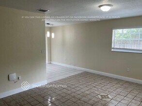21330 SW 102nd Ave in Cutler Bay, FL - Building Photo - Building Photo