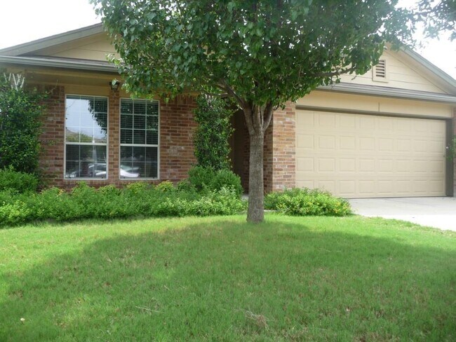 2713 Summerwalk Pl in Round Rock, TX - Building Photo - Building Photo