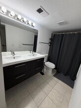2826 S University Dr, Unit 3102 in Davie, FL - Building Photo - Building Photo