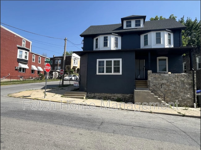 property at 218 Walnut St