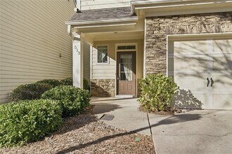 513 Broughton Dr in Canton, GA - Building Photo - Building Photo