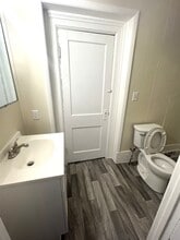 239 W 16th St, Unit 1 in Erie, PA - Building Photo - Building Photo