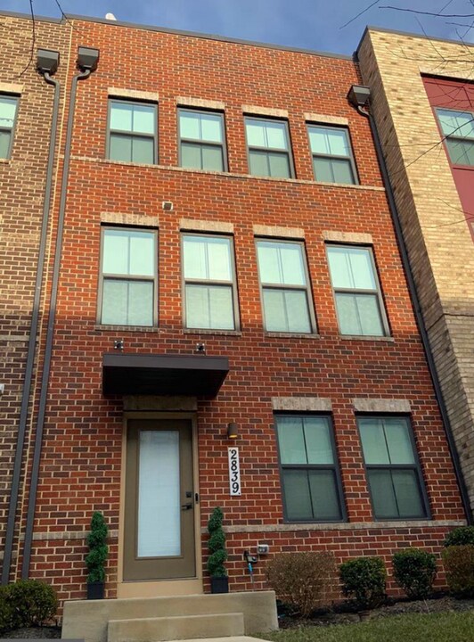 2839 Toles Park Dr in Hillcrest Heights, MD - Building Photo