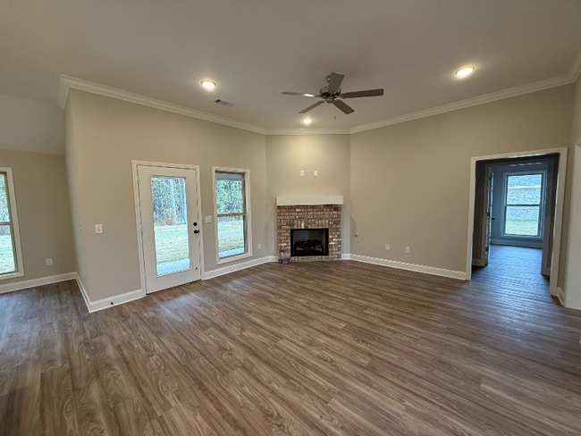 546 Patrick Farms Dr in Pearl, MS - Building Photo - Building Photo