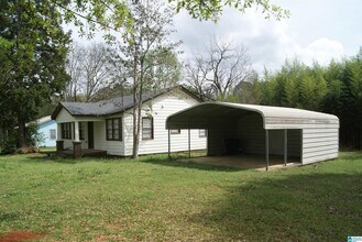 177 Shocco Springs Rd in Talladega, AL - Building Photo - Building Photo